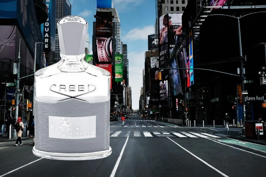 Creed Aventus Cologne, one of the best perfumes for men that last long.