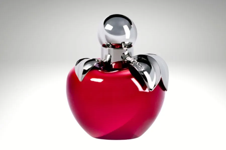 Nina apple perfume